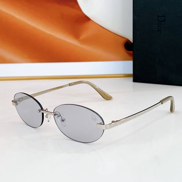 dior Mod：Diorcat29Gnm Size：58口17 143