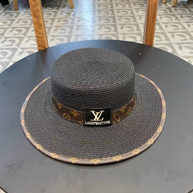 lv路易威登 新款皮边编织平顶草帽，出街必备超好搭配，赶紧入手！