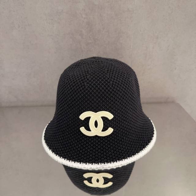 chanel 渔夫帽 让兼顾时尚和遮阳的简约桶帽 出游拍照拗造型必备敲显脸小