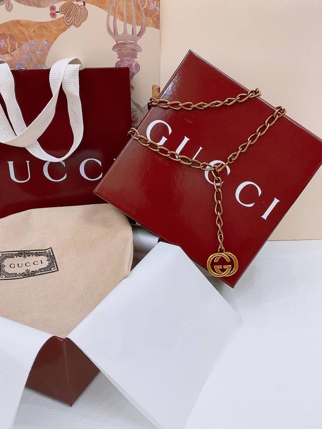 gucci 复古古铜金色腰链 Gg吊坠 随意搭配 时髦元素