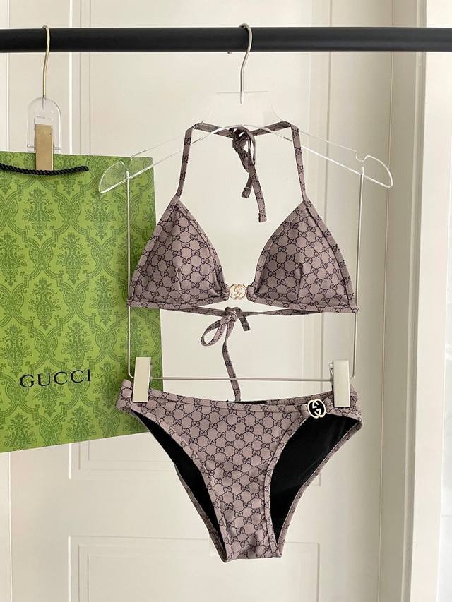 gucci新款比基尼泳衣适合多种场景的游泳衣♀海边 游泳池 温泉 水上乐园 漂流都可以内搭外穿也完全可以 面料：透气舒适。速干弹性的游泳衣更加帖肤易清洗 码数：
