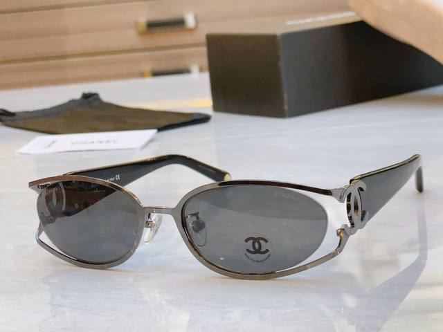 chane* 香奈儿新款太阳镜，Model：Ch4024，Size：55口19-130
