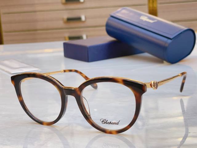 chopar* 肖*邦新款太阳镜，Model：Vch331S，Size：54口20-142