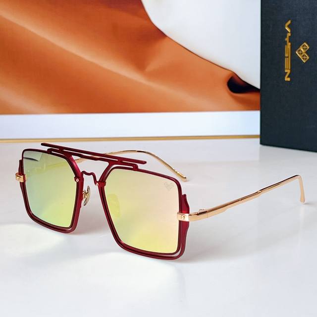 vysen Mod:Marcus Size:52口21 143