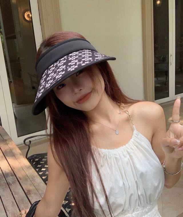 chanel香奈儿空顶发箍，防晒遮阳帽，