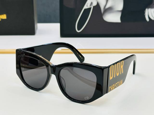 dio* 迪家 S1I Size：56口18-145 春夏款墨镜 B搭配镜腿精致 质量上佳