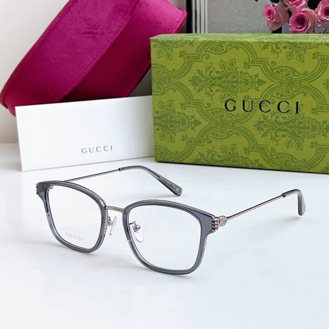 gucc* 新品 Mod：Gg1886Oa Size：53口20-145 原版高品质 配光百搭镜框