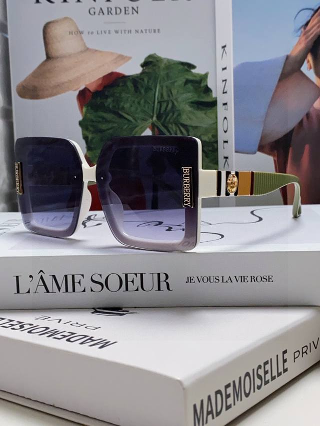 burberry巴宝莉 2025新款潮墨镜女韩版潮防紫外线眼镜网红开车大脸显瘦高级感Ins 时尚范