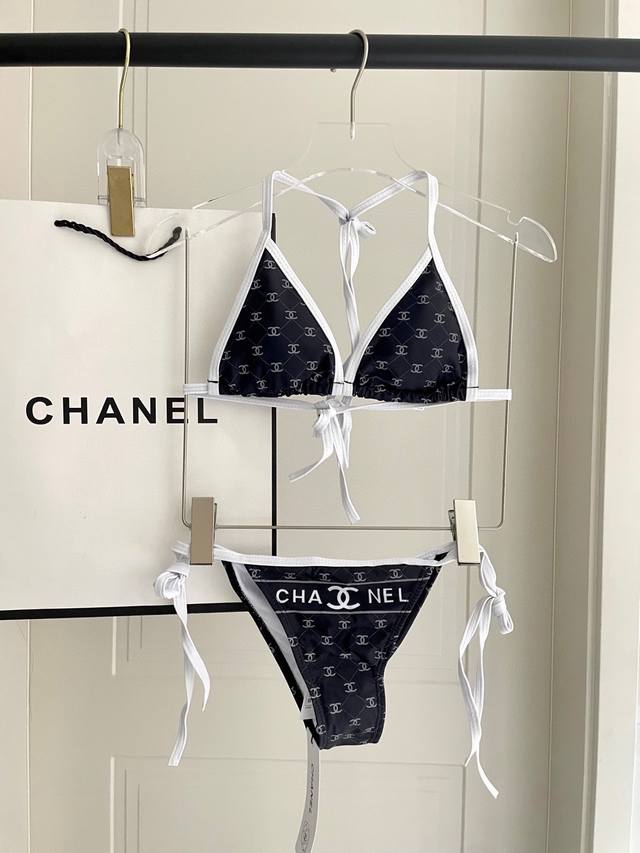 chanel新款比基尼泳衣适合多种场景的游泳衣♀海边 游泳池 温泉 水上乐园 漂流都可以内搭外穿也完全可以 面料：透气舒适。速干弹性的游泳衣更加帖肤易清洗 码数