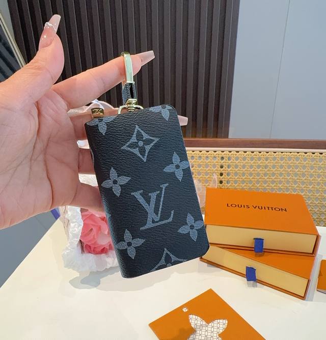 lv经典老花钥匙包，车钥匙包 挂件配饰