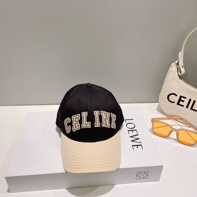 celin* 赛琳Ss新款刺绣Logo棒球帽帽型完全按照定做。区别市面版本，五金调节扣开模定做有Logo标。定做帽子内里Logo织带