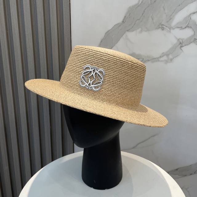 loewe罗意威 2025新款拉菲草帽，纯手工钩织，产量极少，重工打造，专柜同款，头围57Cm