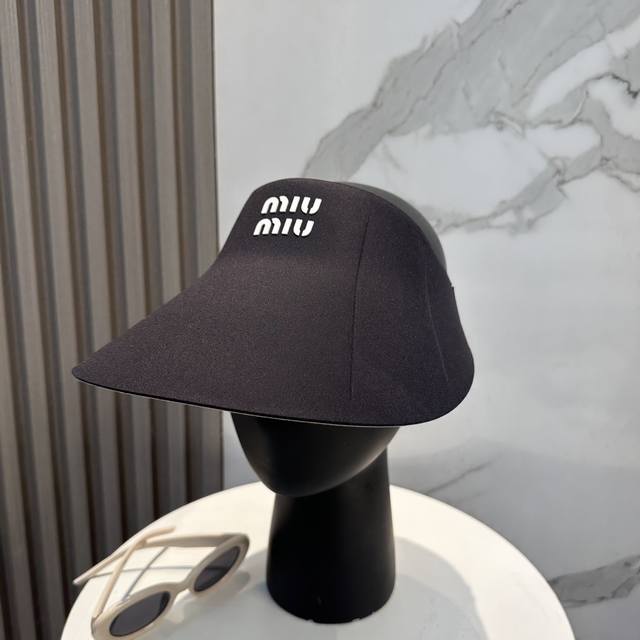 miumiu缪缪～夏季新款无痕鸭舌空顶帽 夏季遮阳神器 一点都不会闷热，超大帽檐更防晒