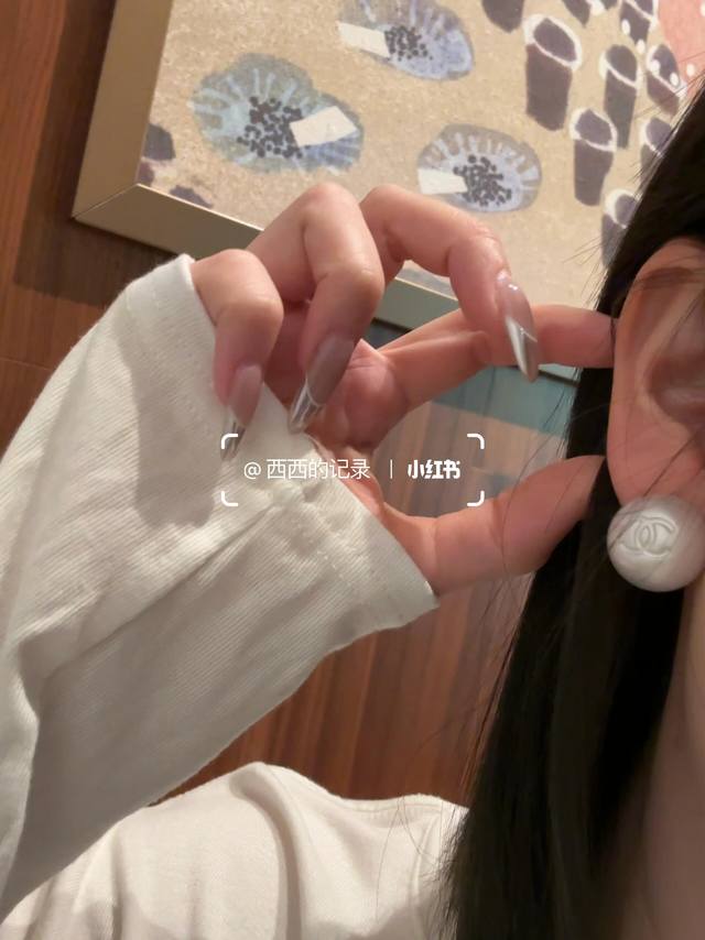 编号Xed0915 小号 编号Xed0634 中号 编号Xed0721 大号 Ch*Nel最新款珍珠耳钉 一致Z批黄铜材质