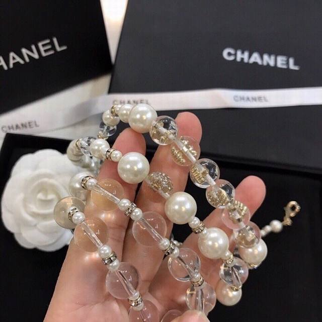 chanel 秋冬新款透明珍珠毛衣链手链系列超火爆做工精致 项链、手链没货