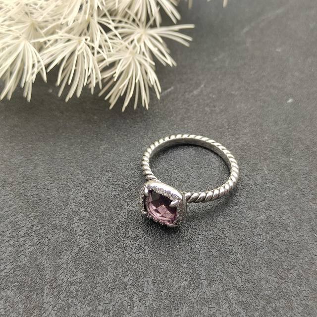 david Yurman 四爪四方钻戒指，紫钻款 尺寸：美号，6-7-8-9，四个号