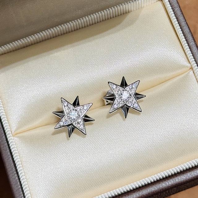 a5911 D家 新款 半钻 八芒星 耳钉 简约百搭 高端925纯银微镶女神必备现货多多 赶紧入手白金 电镀厚金 纯银耳钉