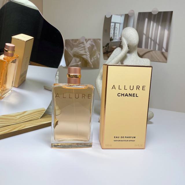 专柜品质 香奈儿魅力女士淡香水100Ml Chanel Allure, 1996 香调 花香调 前调 柠檬 橘子 百香果 桃子 香柠檬 中调 忍冬 茉莉 木兰