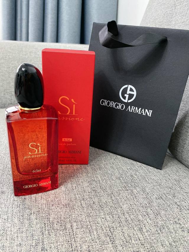 专柜品质 giorgio Armani阿玛尼20年新款渐变红色挚爱Si迷情挚爱女士香水Edp浓香氛女士100Ml名称 阿玛尼挚爱真情流露香型 Edp浓香香调 花
