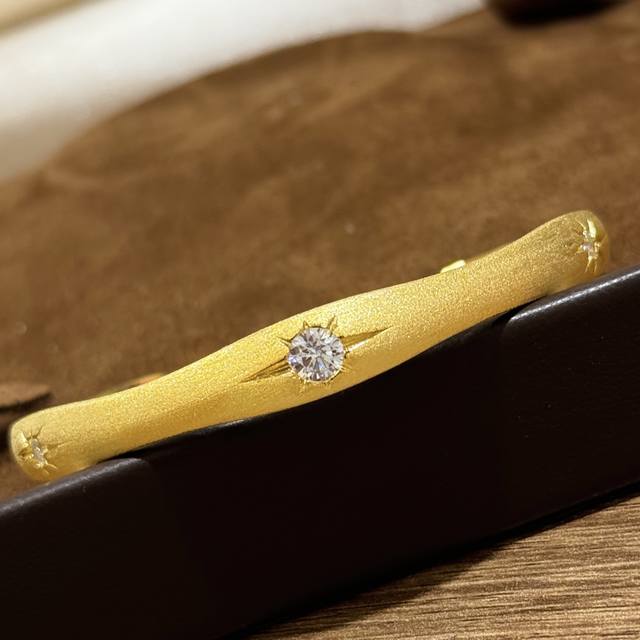 a5509独立设计师 中古系列 Vintage 八芒星 豆豆 拉丝 手镯 必入款 超级超级百搭 经典款永不过时 秋冬必备单品 日常百搭 精选德国进口S925纯银