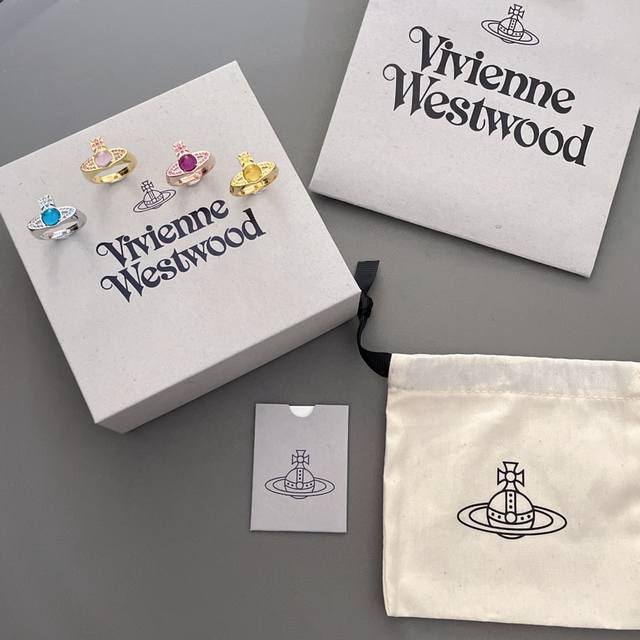 我们出品 氛围感拉满 Viviennewestwood 爆美一定要入 太绝美了宝宝 什么是快乐星球 来 这就是快乐星球 绝美转动珠戒指 转运珠加土星玄学 简直双
