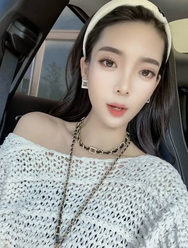 项链 手链 我们出品 太让人美醉了[流泪] 一定要耳钉项圈手链胸针整套入