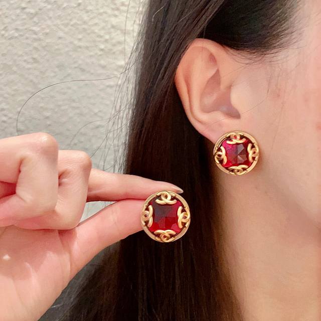 香奈儿双C耳环