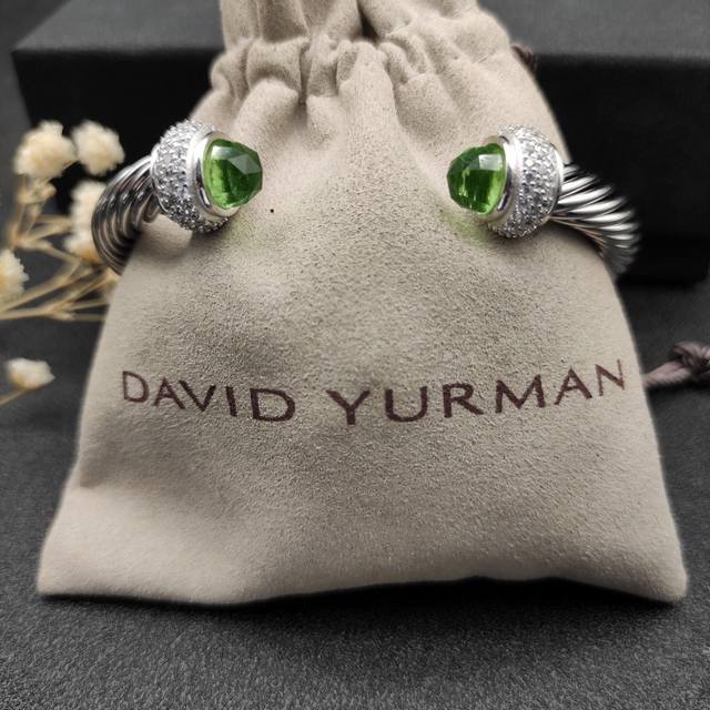 David Yurman 7Mm满钻浅绿钻头手镯 建议适合佩戴的手围16-20Cm 编号Dysz-087