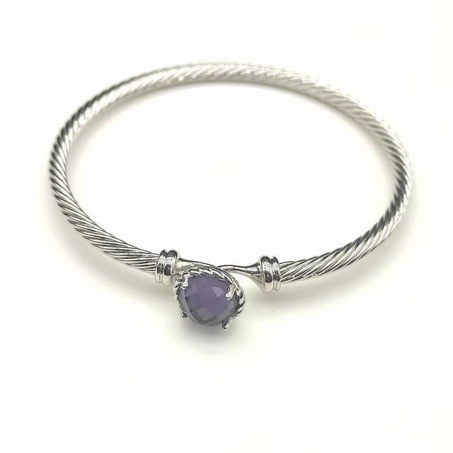 David Yurman 3Mm紫钻主人手镯 有17Cm和19Cm两个尺寸 建议适合佩戴的手围15-18Cm 编号Dysz-151 Dysz-152