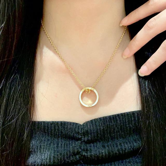 Dior 迪奥 中古 项链 专柜一致上新 精选原版一致 黄铜材质 甜美气质高雅.