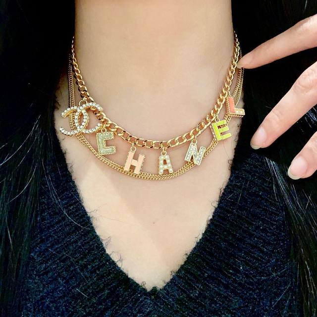 Chanel香奈儿 中古 项链小香家的款式真心无需多介绍每一款都超好看 精致大方 非常显气质