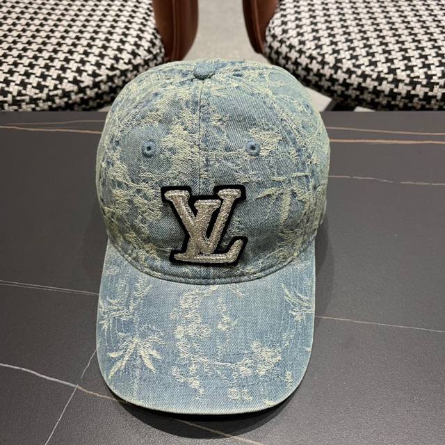 Lv路易威登经典棒球帽 非常经典的经典 流行的复古美 四季可用 出门必备 非常显脸小