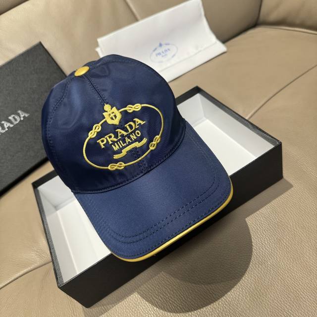 配盒子布袋 prada 普拉达 新款原单棒球帽 金丝刺绣 1:1开模订制 原厂金丝线精细刺绣 原版牛津布料+头层牛皮 做工完美 质量超赞 纯棉内里 基础头围56