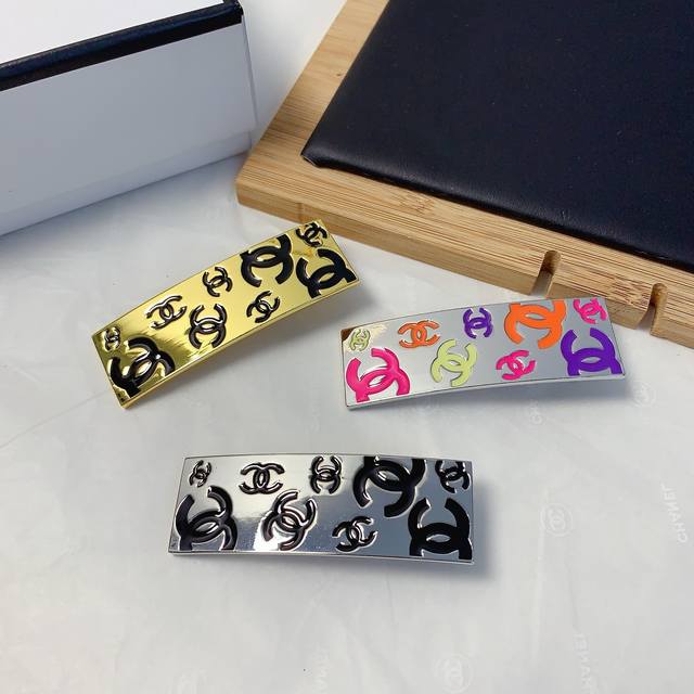 Chanel小香 chanel发夹 新款滴油金属边夹刘海夹压夹日常精致小单品 气质百搭小仙女必入单品 宝藏款 闭眼入推荐款 单个
