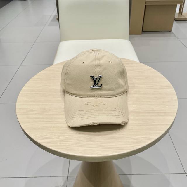 Lv路易威登做旧破洞纯色棒球帽女夏季百搭休闲宽檐大头围水洗遮阳情侣鸭舌帽
