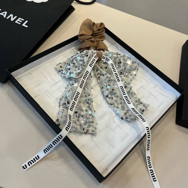 缪缪Miumiu蝴蝶结发圈