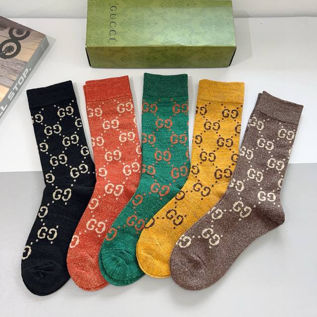 配包装 一盒5双 Gucci 古奇 Ins超火爆长筒袜 纯棉面料 潮人必备 经典双G字母 个性时尚百搭款