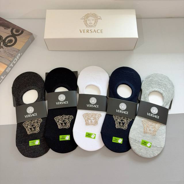 配包装 一盒五双 versace范思哲 欧美大牌男款船袜潮人必不可少的专柜代购品质 搭配起来超高逼格 必入时髦小单品