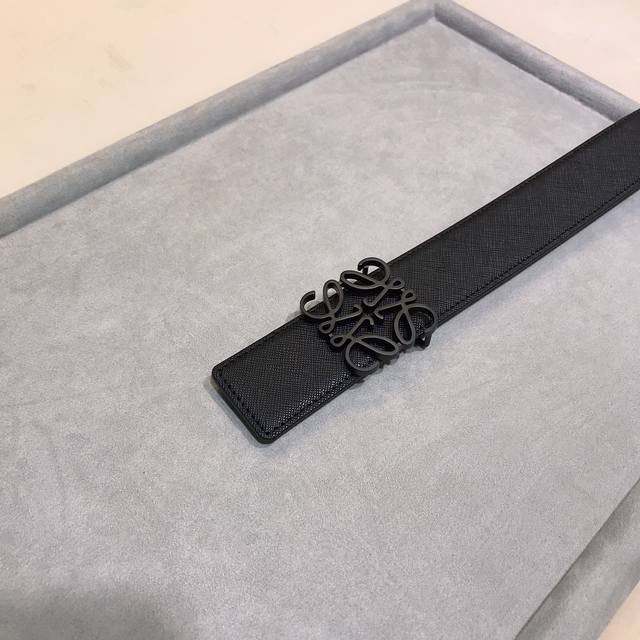 罗意威 双面两用 小牛皮 尺寸4.0Cm