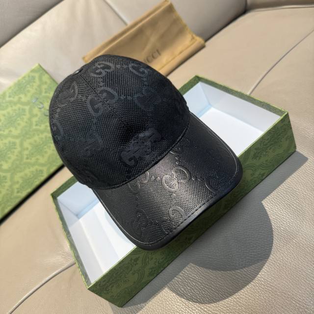 配盒子布袋 Gucci 古奇 新款原单棒球帽 帆布拼皮 专柜热卖款 1:1开模订制 原版帆布料+头层牛皮 时尚帅气 质量超赞 基础头围56 贴片可调节
