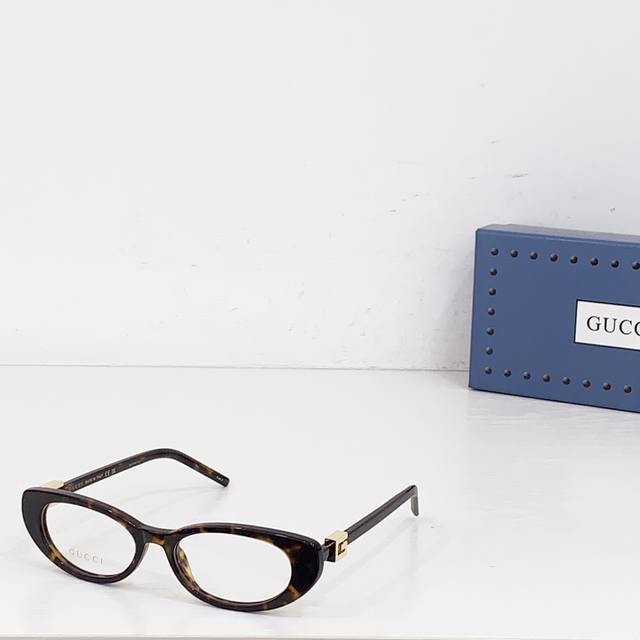 Gucc 高版古驰新款眼镜架 model Gg1680S size:52口17-140 1102130
