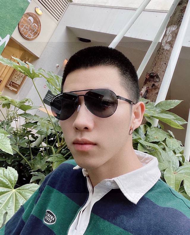 保时捷 高品质男士偏光太阳镜 材质 高清尼龙镜片 超轻超有弹性镜腿.戴上超轻 不压鼻 入手超赞 编号 8140