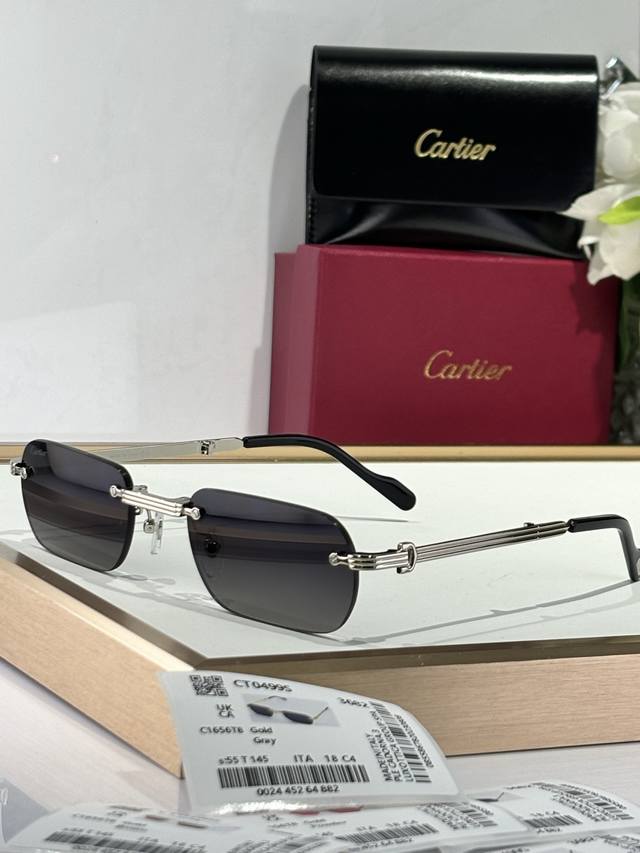 Cartier model Ct0499S size 55口18-145 配折叠盒子