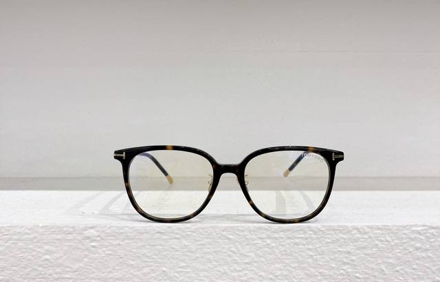 Tom For*Model Tf5778-D-Bsize 53口18-145高版本
