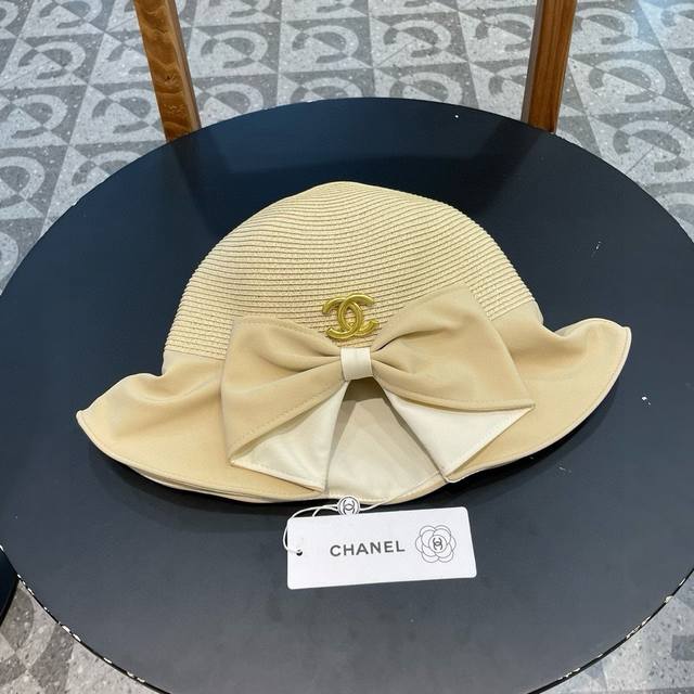 香奈儿Chanel优雅开叉蝴蝶结渔夫帽女士草帽防晒遮阳夏季海边出游度假沙滩帽子