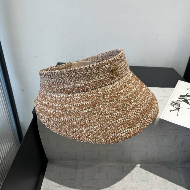 Celine新款针织空顶遮阳帽 可折叠 出游携带方便