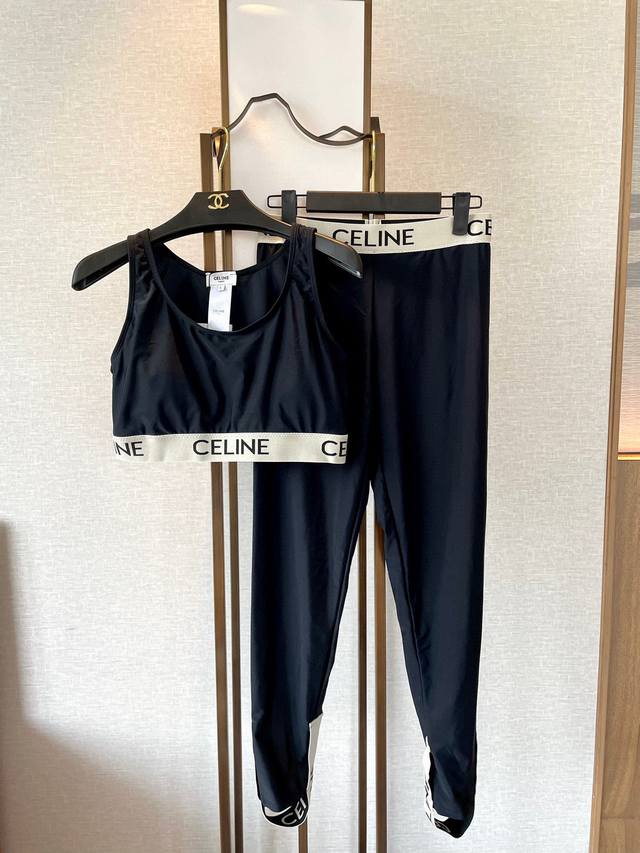 Celine新款高弹力健身瑜伽服运动套装~塑腰小背心 带胸垫 +修身提臀显瘦打底裤踩脚 黑色 s M L Xl