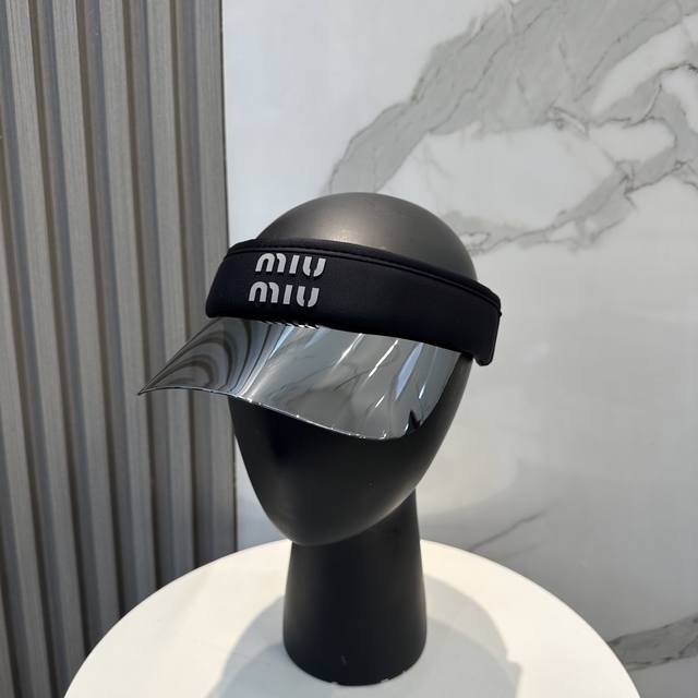 爆款Miumiu缪缪 新款镜片空顶帽 定制超薄纯棉面料 简约时尚更透气 超火爆 现货秒发