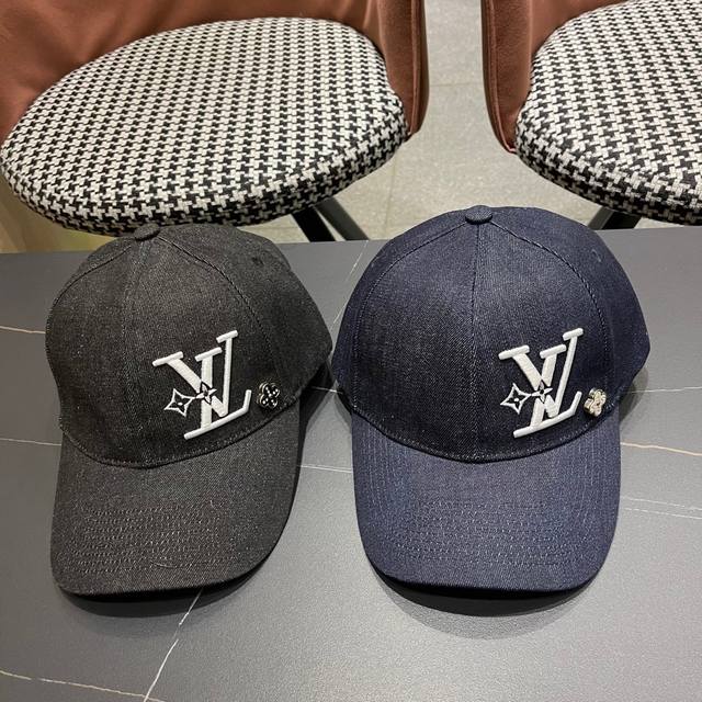 Lv 路易威登 新款原单棒球帽，Lv刺绣，专柜1:1开模订制，原版帆布面料+头层牛皮，精细刺绣！质量超赞，基础头围56，贴片可调节。