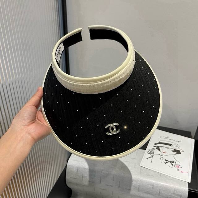 Chanel香奈儿空顶发箍遮阳帽